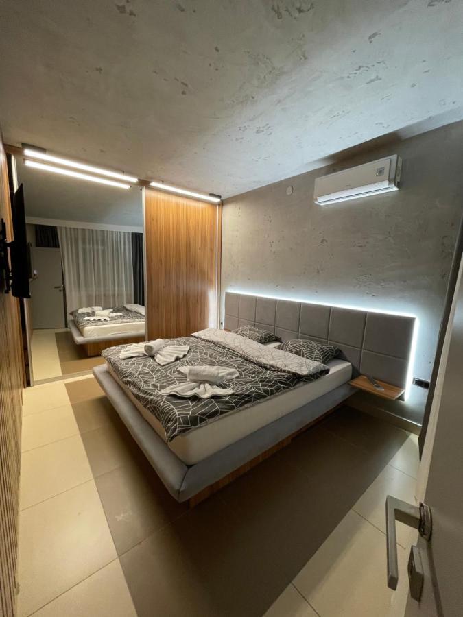 Апартаменты Leo Lux 1 Ниш Экстерьер фото